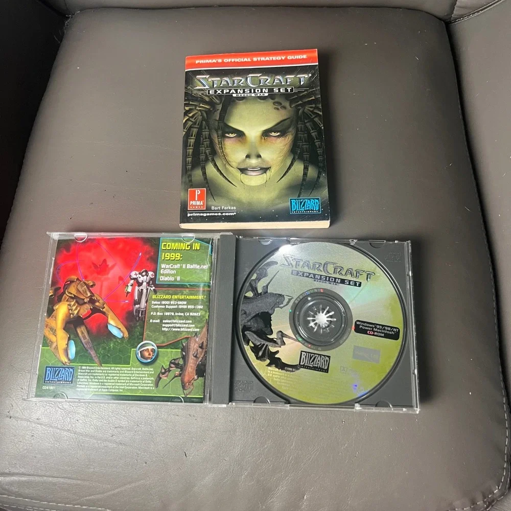 StarCraft Brood War Expansion Set PC Game +‎ Prima Strategy Guide Blizzard 90's